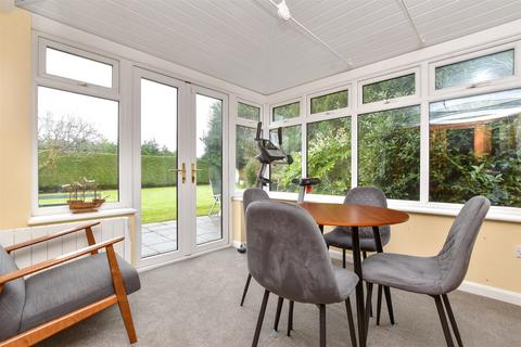 13 Fairoak Close, Kenley, CR8 5LJ