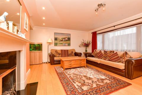 13 Fairoak Close, Kenley, CR8 5LJ