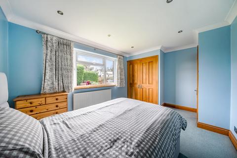 1 Juniper Gate, Rickmansworth, WD3 1NT