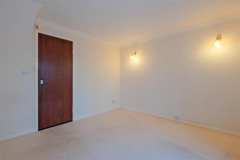 2 bedroom terraced house for sale, Ailsa Court, Hamilton