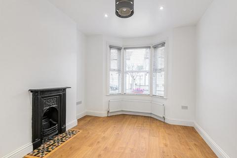 72 Watcombe Road, London, SE25 4UZ