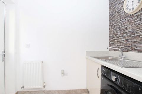10 Bryn Meurig, Llanharry, Pontyclun, CF72 9FY