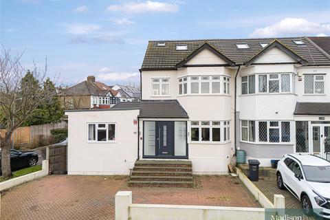 4 bedroom end of terrace house for sale, Kensington Drive, Woodford Green IG8