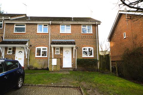 31 Albert Road, Bagshot, GU19 5QL