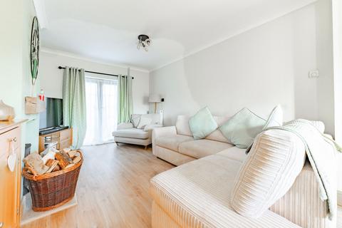 10 Chapel Street, Shipdham, Thetford, IP25 7LB