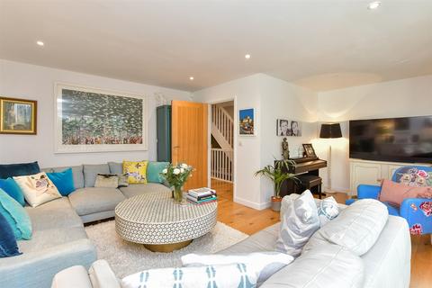 4 bedroom end of terrace house for sale, Seafield Road, East Sussex, East Sussex