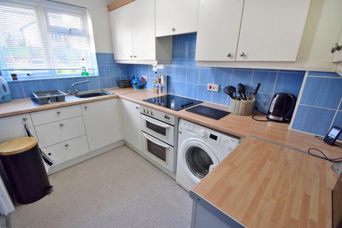 2 bedroom end of terrace house for sale, Brenzett Close, Walderslade, Chatham, ME5