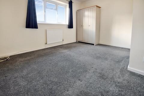 2 bedroom end of terrace house for sale, Brenzett Close, Walderslade, Chatham, ME5