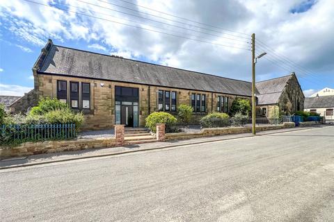 4 bedroom terraced house to rent, Oakwood Court, Crook, DL15