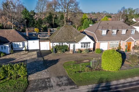 2 bedroom bungalow for sale, Green Lane, Bovingdon, Hertfordshire, HP3 0LA