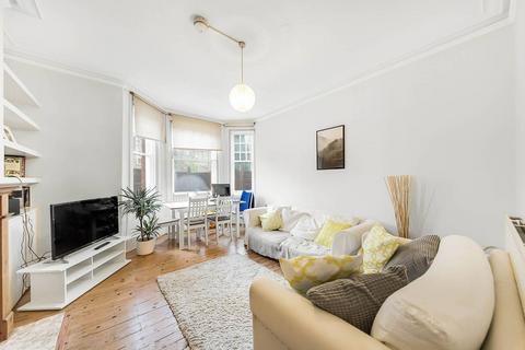 2 bedroom flat to rent, Ringford Road, Putney, London, SW18