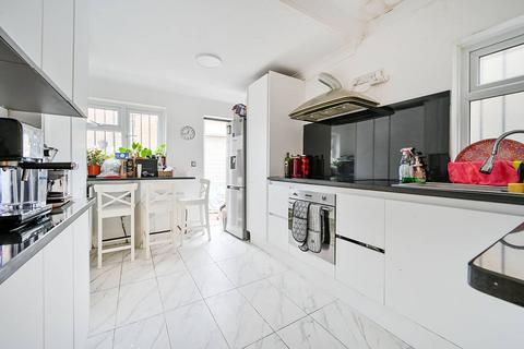 3 bedroom house for sale, East Acton Lane, East Acton, London, W3