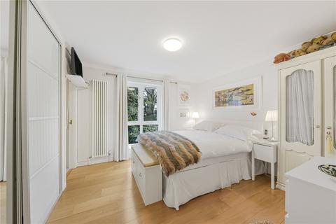 undefined, Fitzjohns Avenue, London, NW3