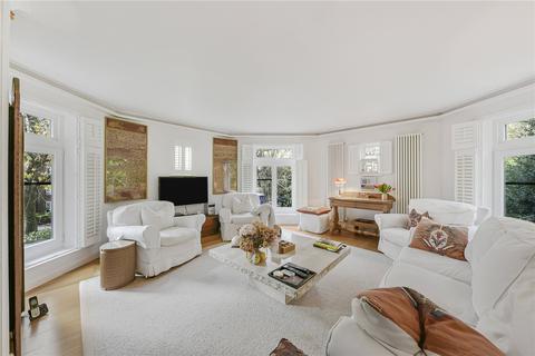 undefined, Fitzjohns Avenue, London, NW3