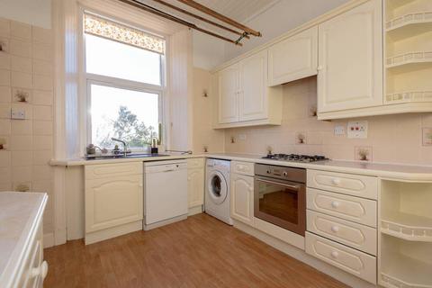 1 Lammerview Terrace, Gullane, EH31 2HB