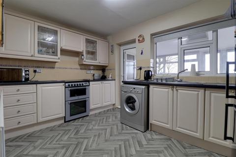 2 bedroom semi-detached house for sale, Ian Road, Newchapel, Stoke-On-Trent