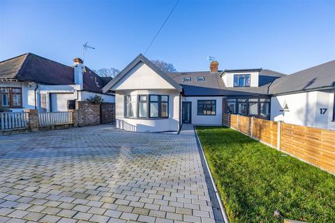 4 bedroom semi-detached bungalow for sale, EXFORD AVENUE, Westcliff-On-Sea