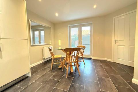 2 Windlass Close, Northampton, NN4 9DT