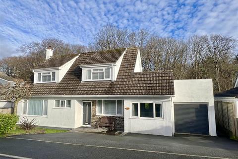 4 bedroom detached house for sale, Ridgewood Close, St. Austell