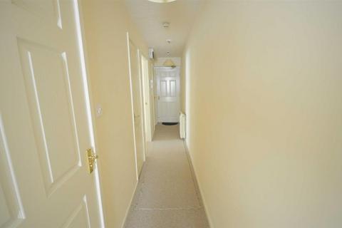 2 bedroom apartment to rent, Navigation Loop, Stone