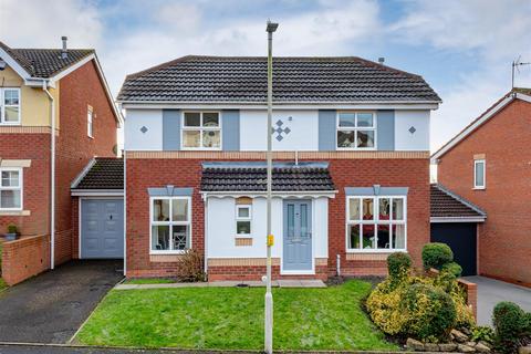 3 bedroom link detached house for sale, 38 Winrush Close, Dudley