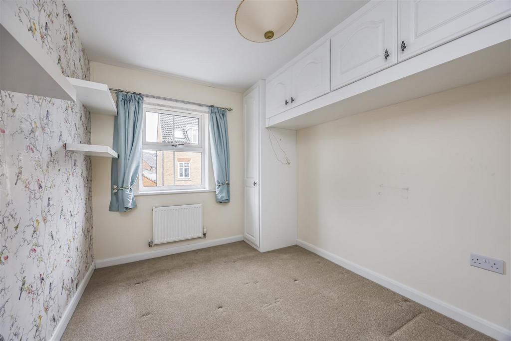 9 Montreal Drive, Waterlooville-Portico Marketing-S