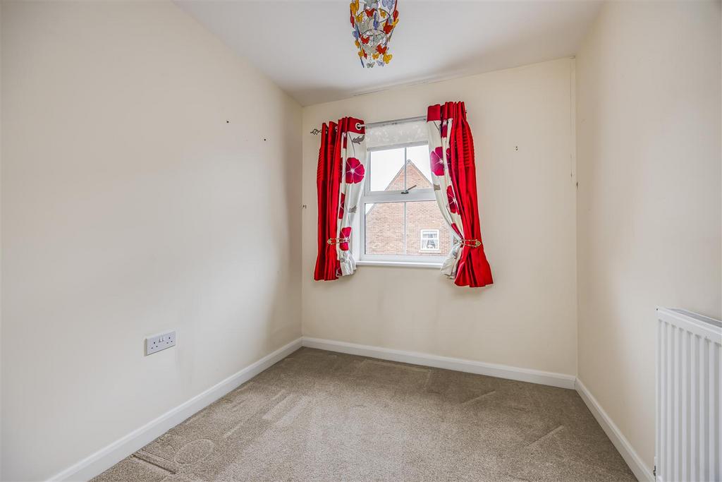 9 Montreal Drive, Waterlooville-Portico Marketing-S