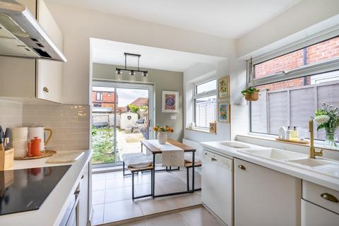 2 bedroom semi-detached house for sale, Caxton Avenue, York