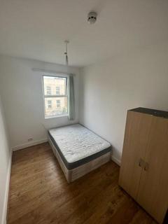 1 bedroom in a house share to rent, Median Road, Hackney, London