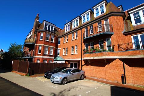 2 bedroom flat for sale, Meads Street, Eastbourne, BN20 7FD