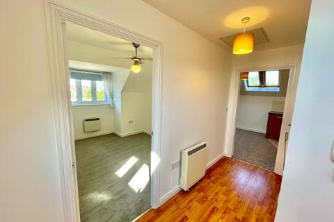 1 bedroom flat for sale, Bourneys Manor Close, Willingham, Cambridge.