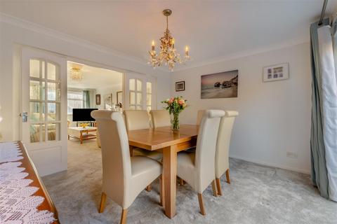 3 bedroom detached house for sale, Emsworth Grove, Maidstone