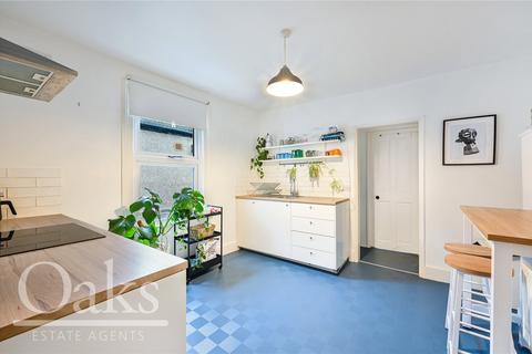 2 bedroom apartment for sale, Harrington Road, South Norwood