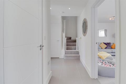 3 bedroom detached house for sale, Braeburn Way, Basildon SS14