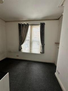 1 bedroom flat to rent, Hartington Road, Stockton-On-Tees TS18