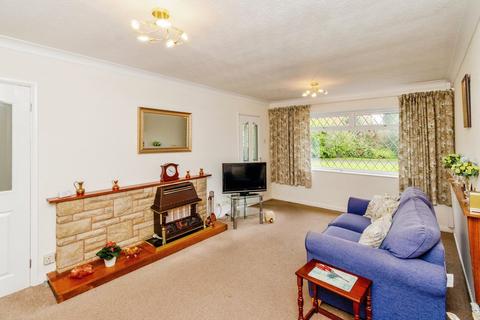 2 bedroom bungalow for sale, Heygate Way, Walsall WS9