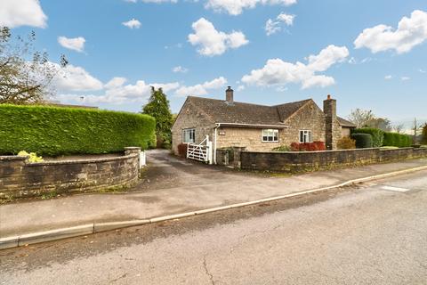 3 bedroom detached bungalow for sale, Langport Road, Somerton TA11