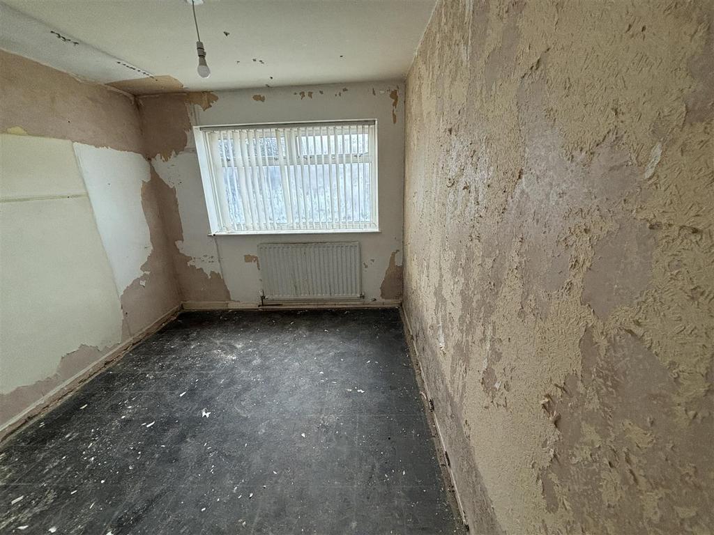 Bedroom Two.jpg