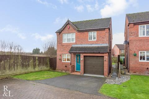 3 bedroom detached house for sale, Potters Croft, Swadlincote