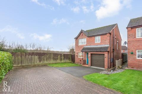 3 bedroom detached house for sale, Potters Croft, Swadlincote