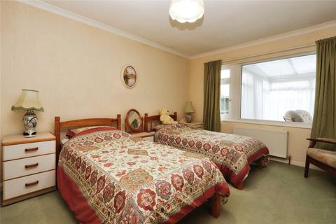 14 Beach Road, Westward Ho, Bideford, EX39 1HQ