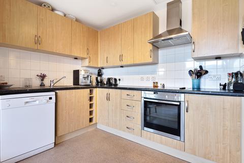 2 bedroom flat to rent, Drayton Park London N5