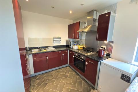 2 bedroom apartment for sale, Taywood Road, NORTHOLT UB5