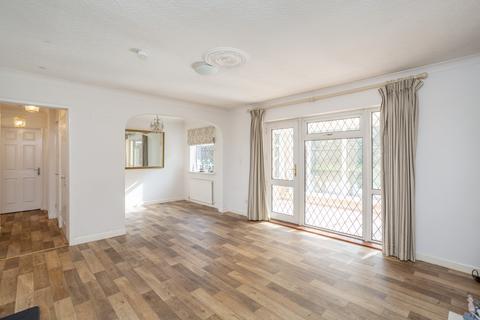 3 bedroom detached bungalow for sale, St. Michaels Avenue, Doncaster DN11