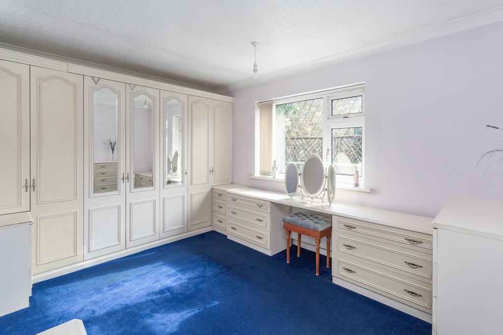 Bedroom 1a