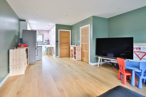 3 bedroom terraced house for sale, Timberyard Mews, Worcester Park