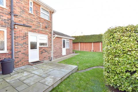 4 bedroom semi-detached house for sale, Tavistock Close, Rainham, Gillingham, Kent