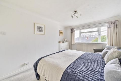 3 bedroom semi-detached bungalow for sale, Chesham,  Buckinghamshire,  HP5