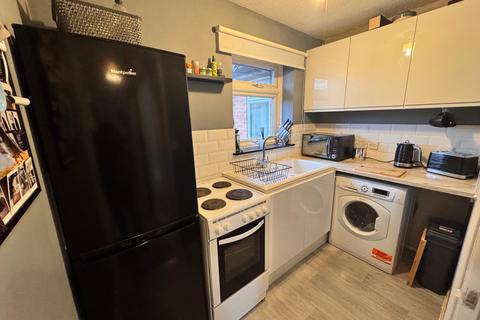 1 bedroom apartment for sale, Wellesley Close, Aldershot, GU12