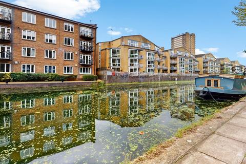 1 bedroom apartment to rent, Printers Mews, Old Ford Road E3